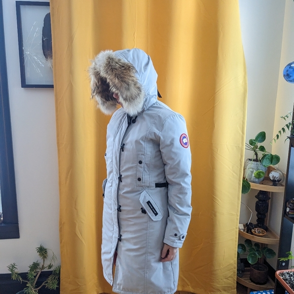 Canada Goose Kensington down parka - Picture 6 of 9